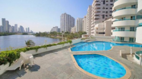 Apartamento Familiar con Vista a el Laguito Cartagena